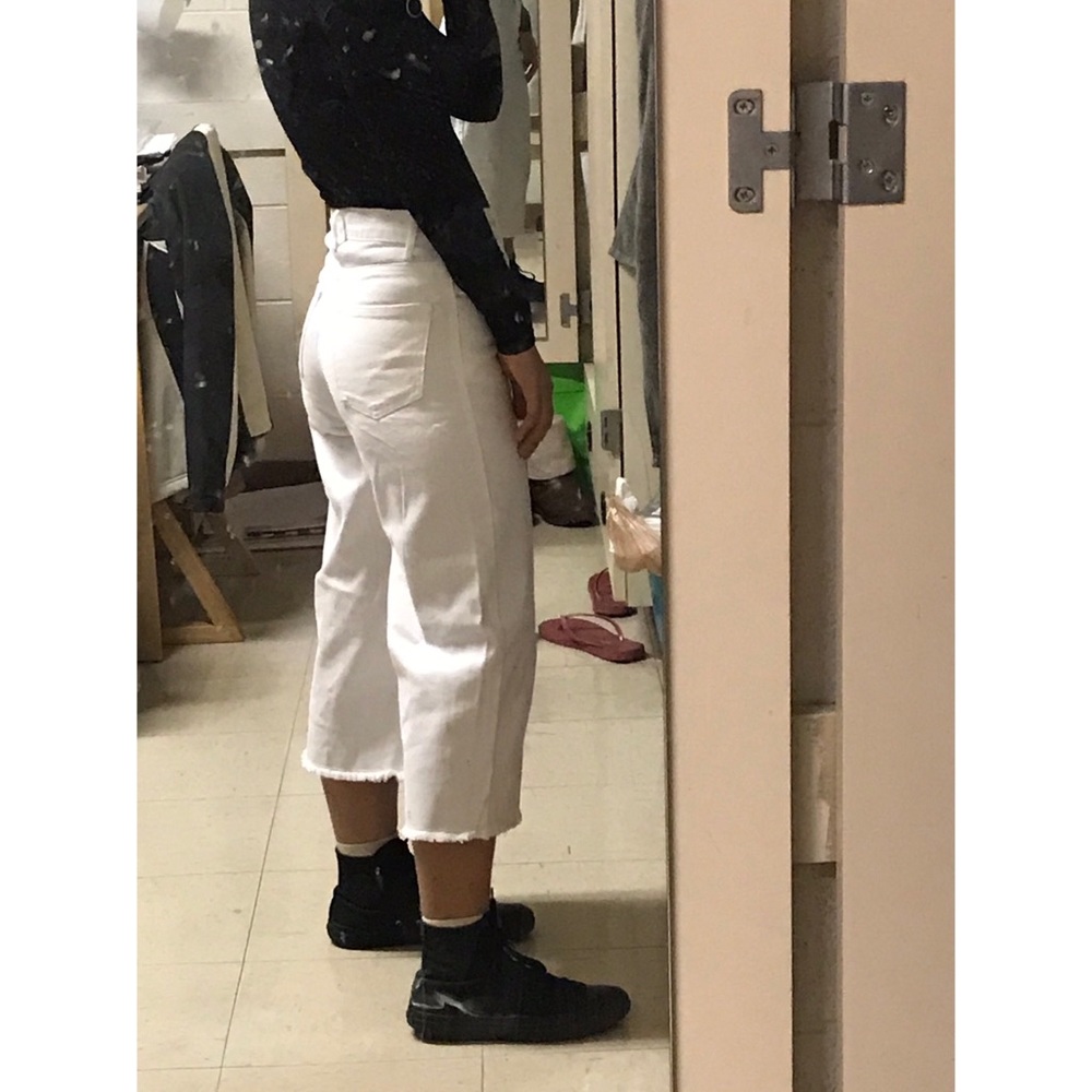 NWOT Forever 21 High rise Wide Leg Jeans
